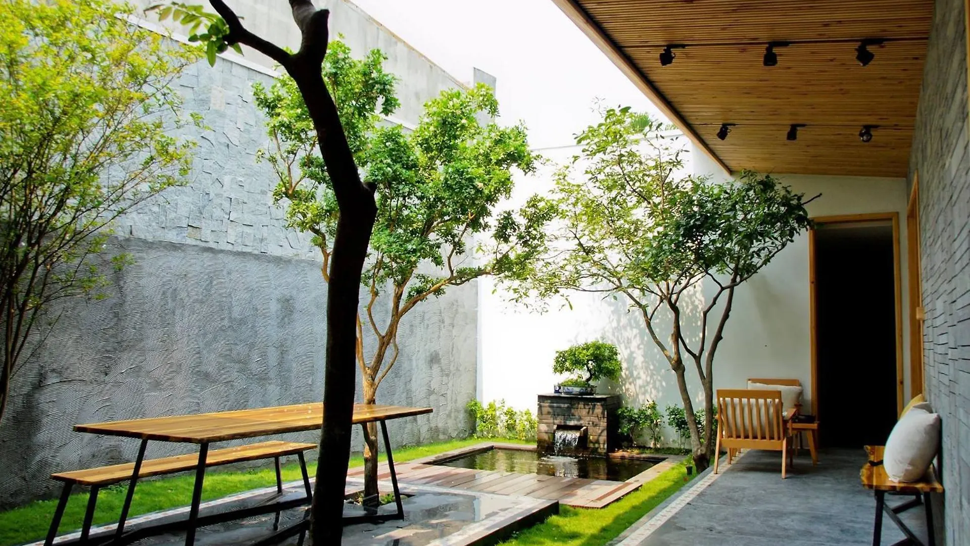 Carol House Da Nang Beach Vietnam